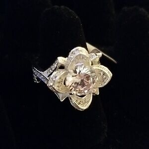 Rhinestone Faux Diamond Flower Vine Ring